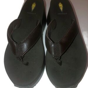 Volatile Frappachino Flip Flop Thong Sandals Sz 9 Brown Leather Wedge
